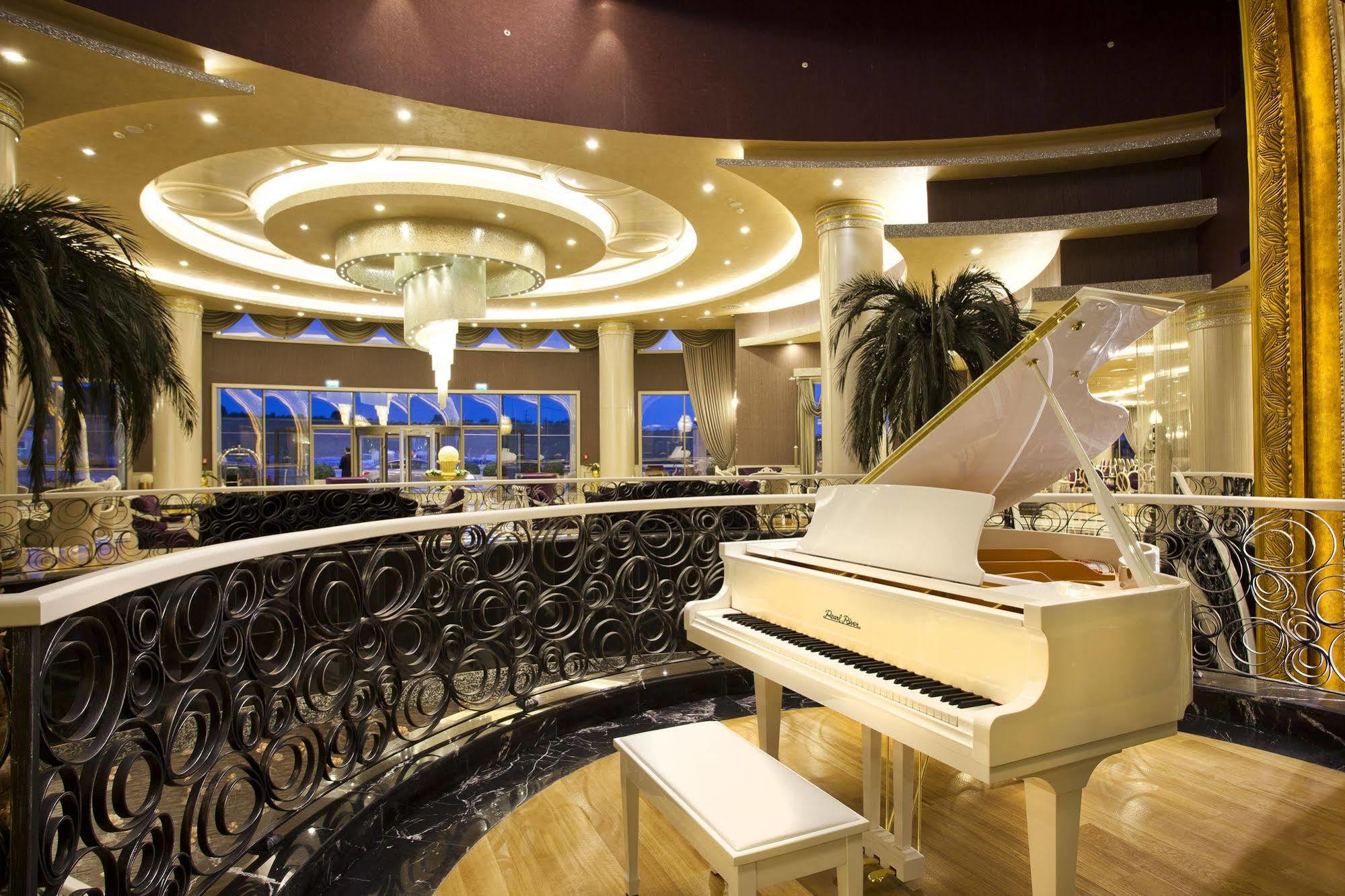 Limak Eurasia Luxury Hotel Estambul Exterior foto